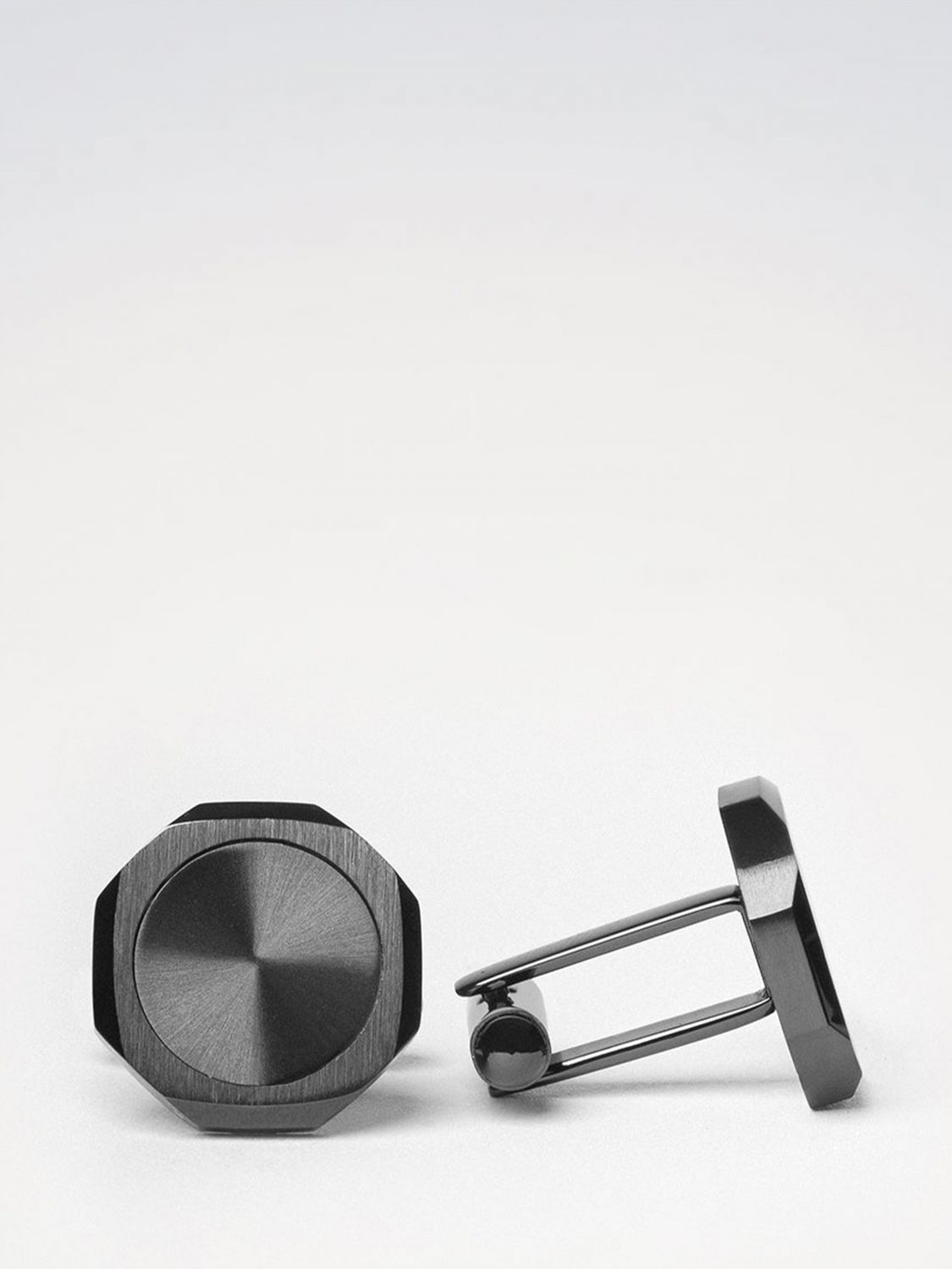 D1 Milano Chrome-Plated Steel Cufflinks with Rounded Shape and Engraved Logo