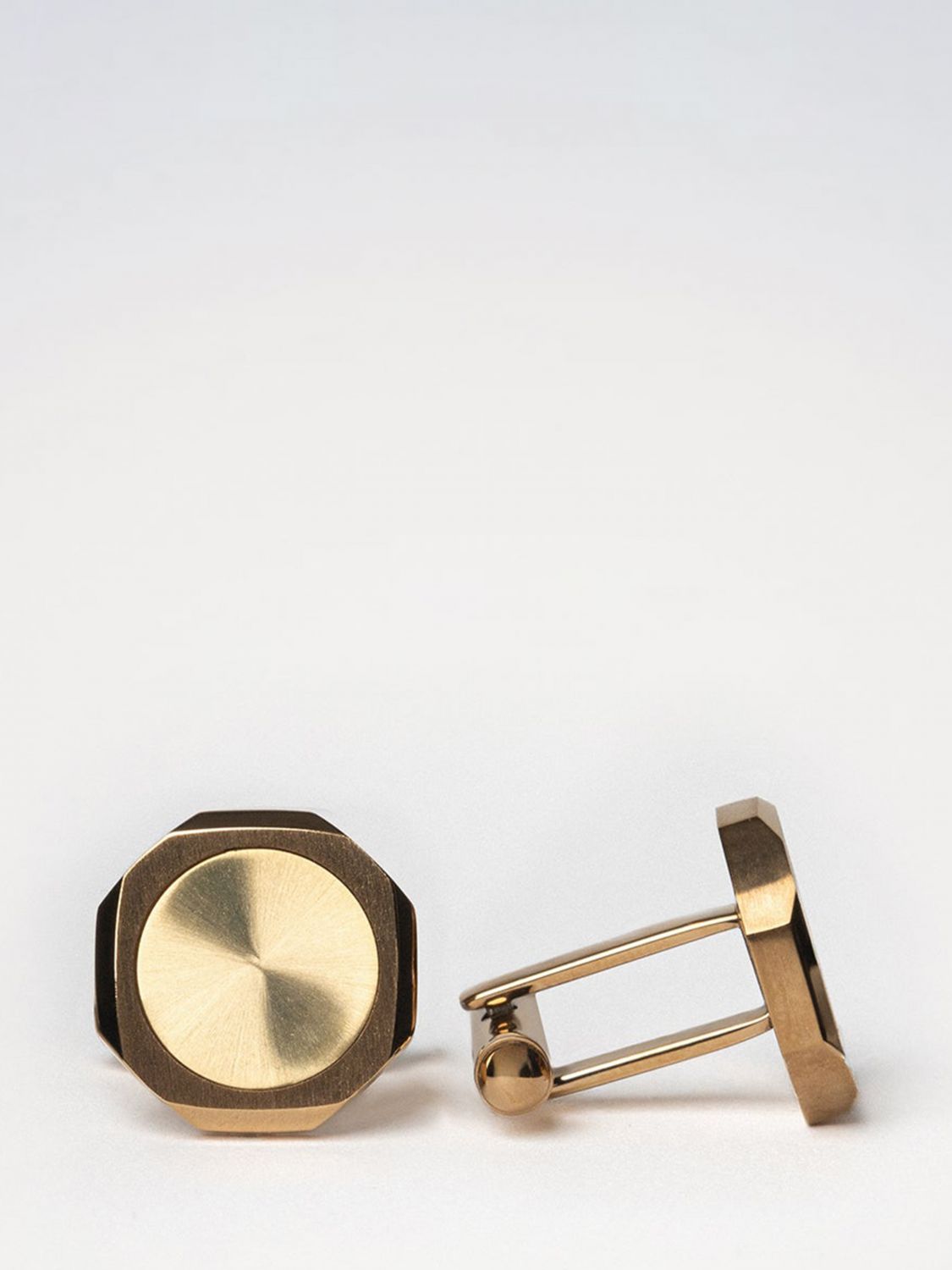 D1 Milano Chrome-Plated Steel Cufflinks with Rounded Shape and Engraved Logo