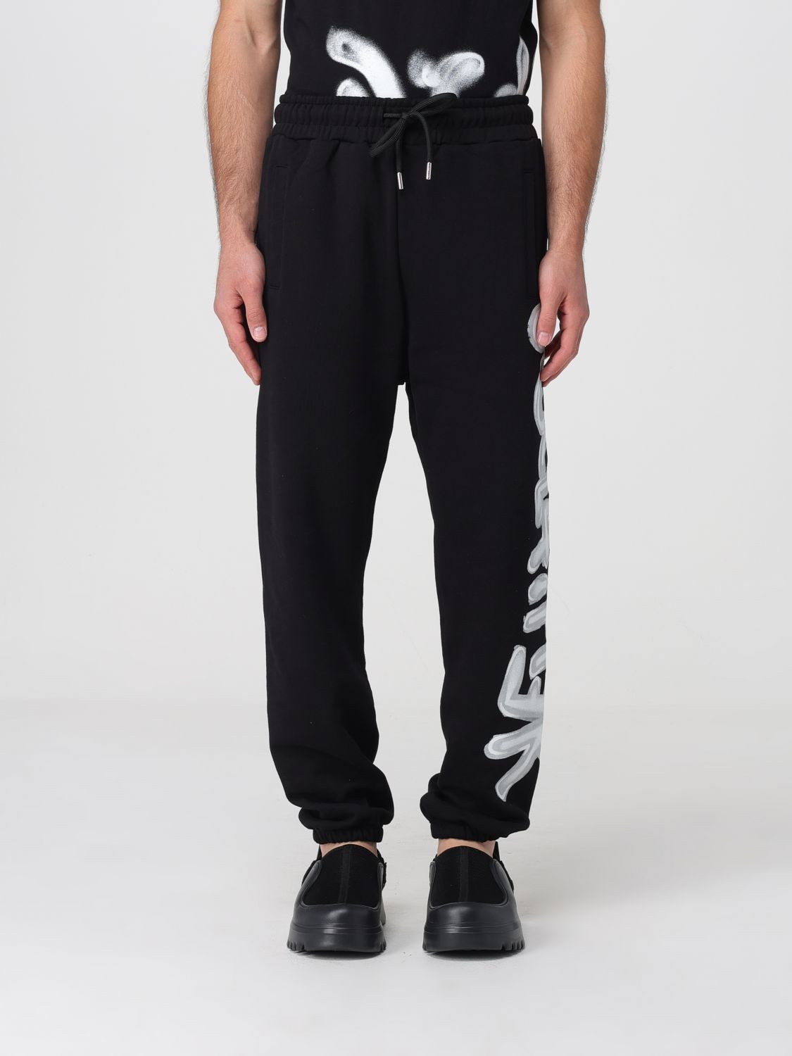 DISCLAIMER Pantaloni Uomo colore Nero