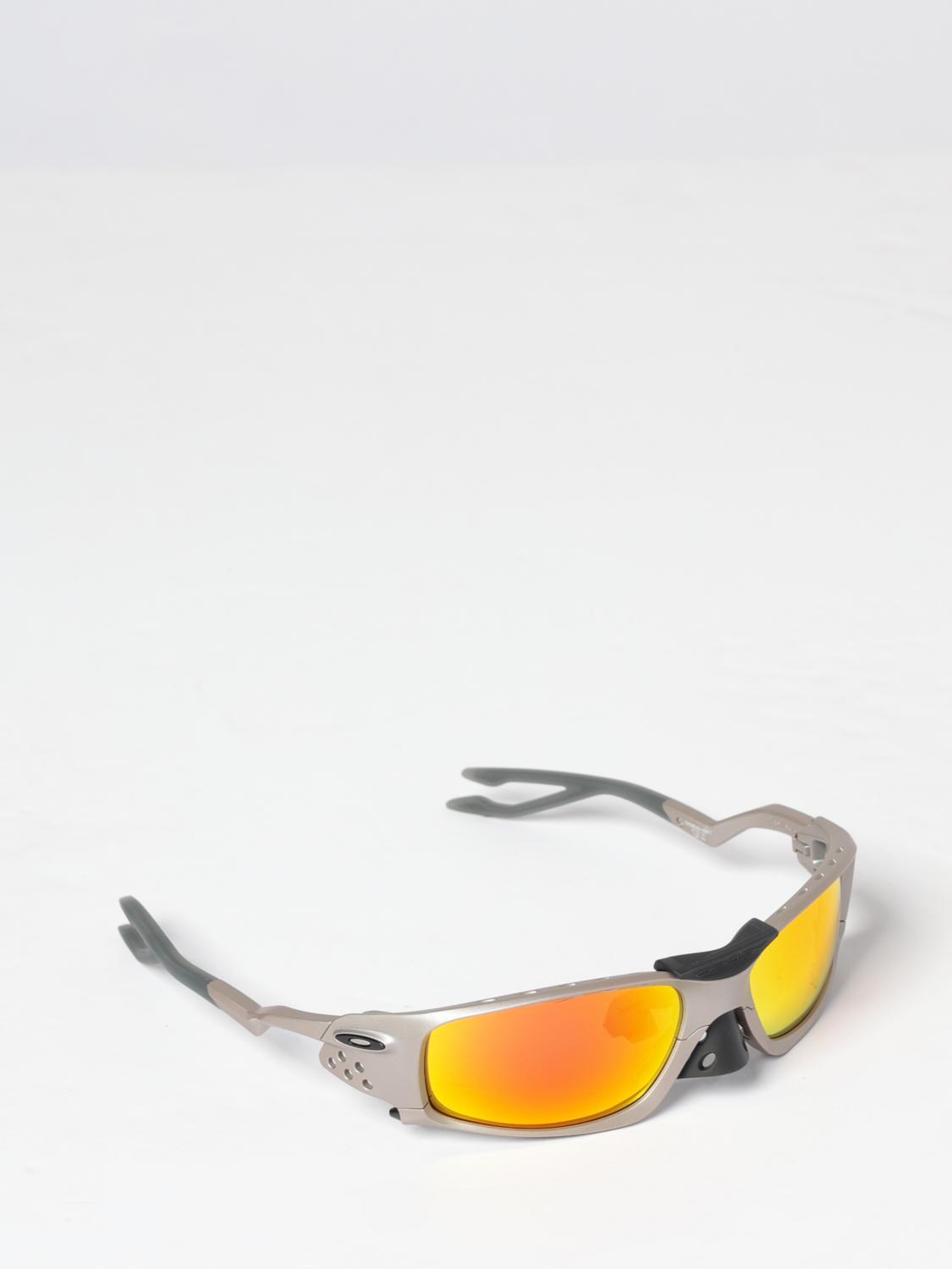 OAKLEY Occhiali da sole Plantaris SQ a mascherina con lenti Prizm