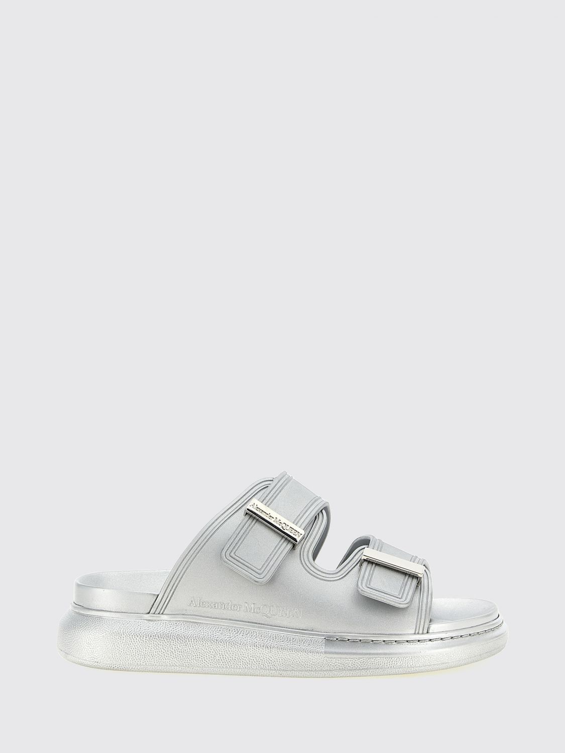 McQueen Gummi-Mules mit niedrigem Absatz und graviertem Logo von
