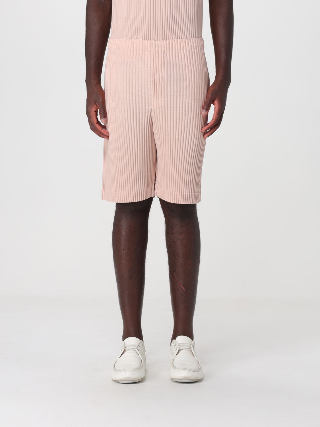 HOMME PLISSE' ISSEY MIYAKE Shorts al ginocchio Homme Plissé Issey Miyake in crêpe con vita elasticizzata