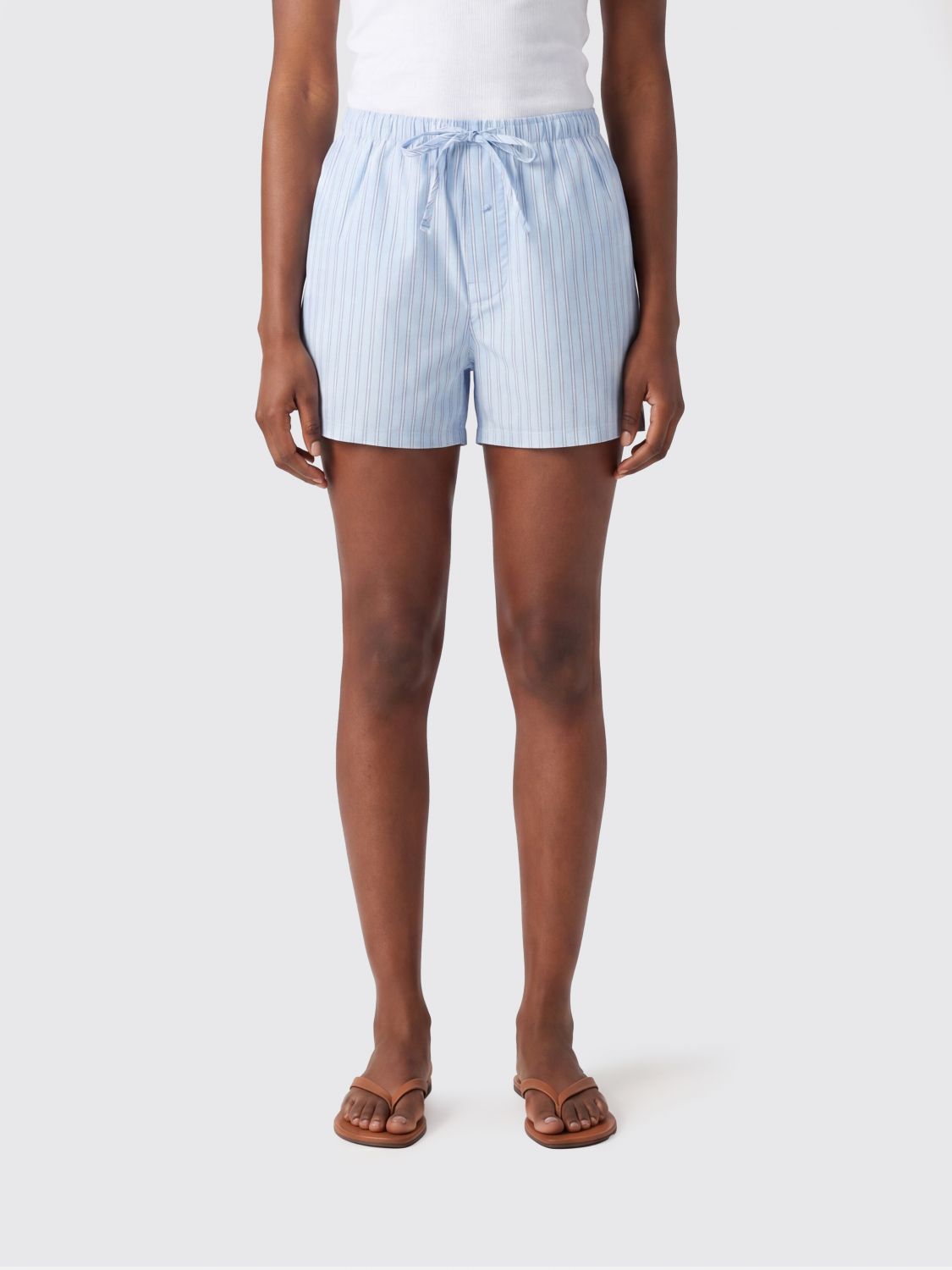 DUNST Pantaloncini Donna colore Azzurro