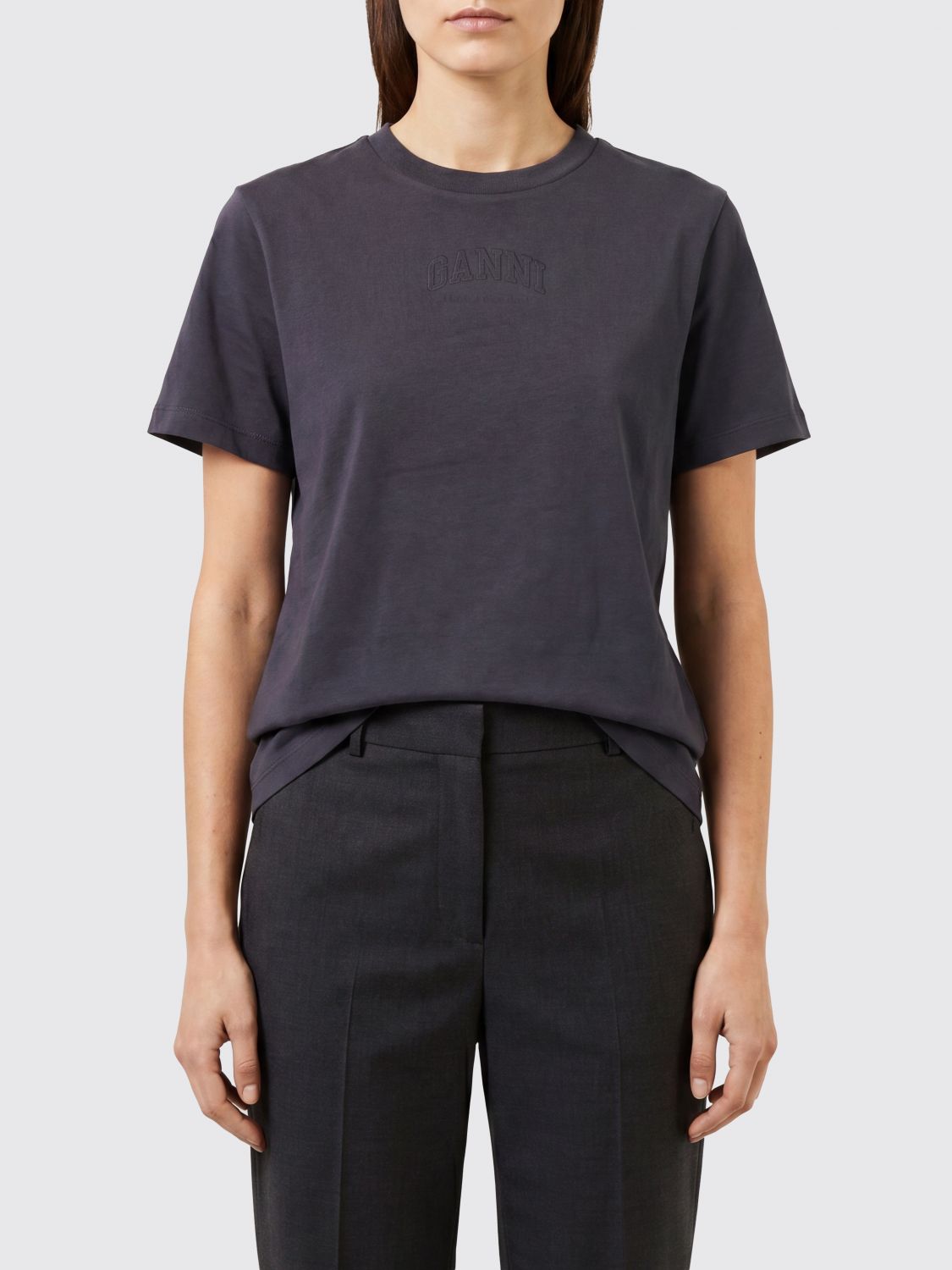 GANNI Slim Fit Cotton T-Shirt with Tone-on-Tone Logo　GANNI スリムフィット コットン T シャツ トーンオントーンのロゴ入り GANNI