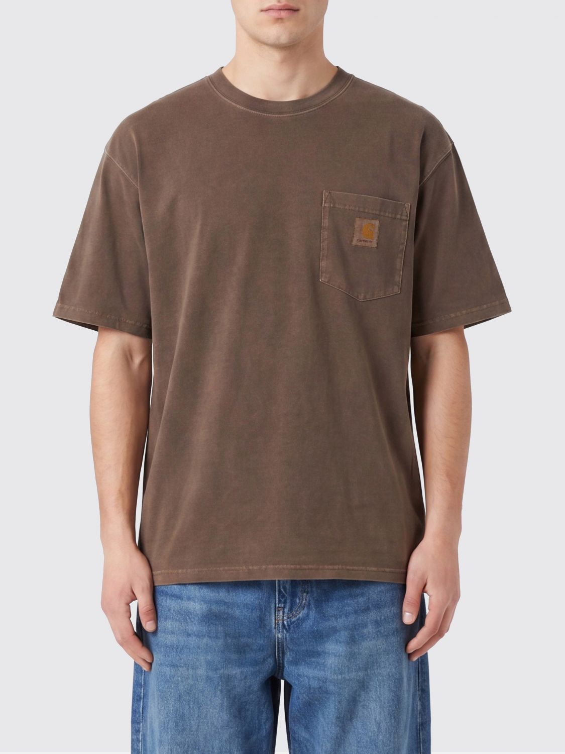 CARHARTT WIP T-shirt in cotone con tasca a toppa e logo a contrasto