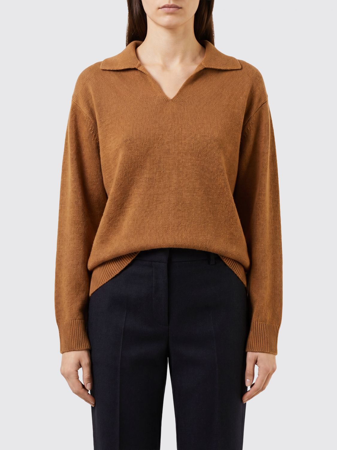 Valentino Polo in maglia di puro cashmere con scollo a V e maniche lunghe