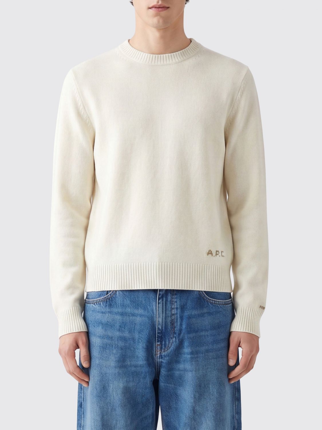A. P.C. Maglia girocollo in pura lana con logo ricamato