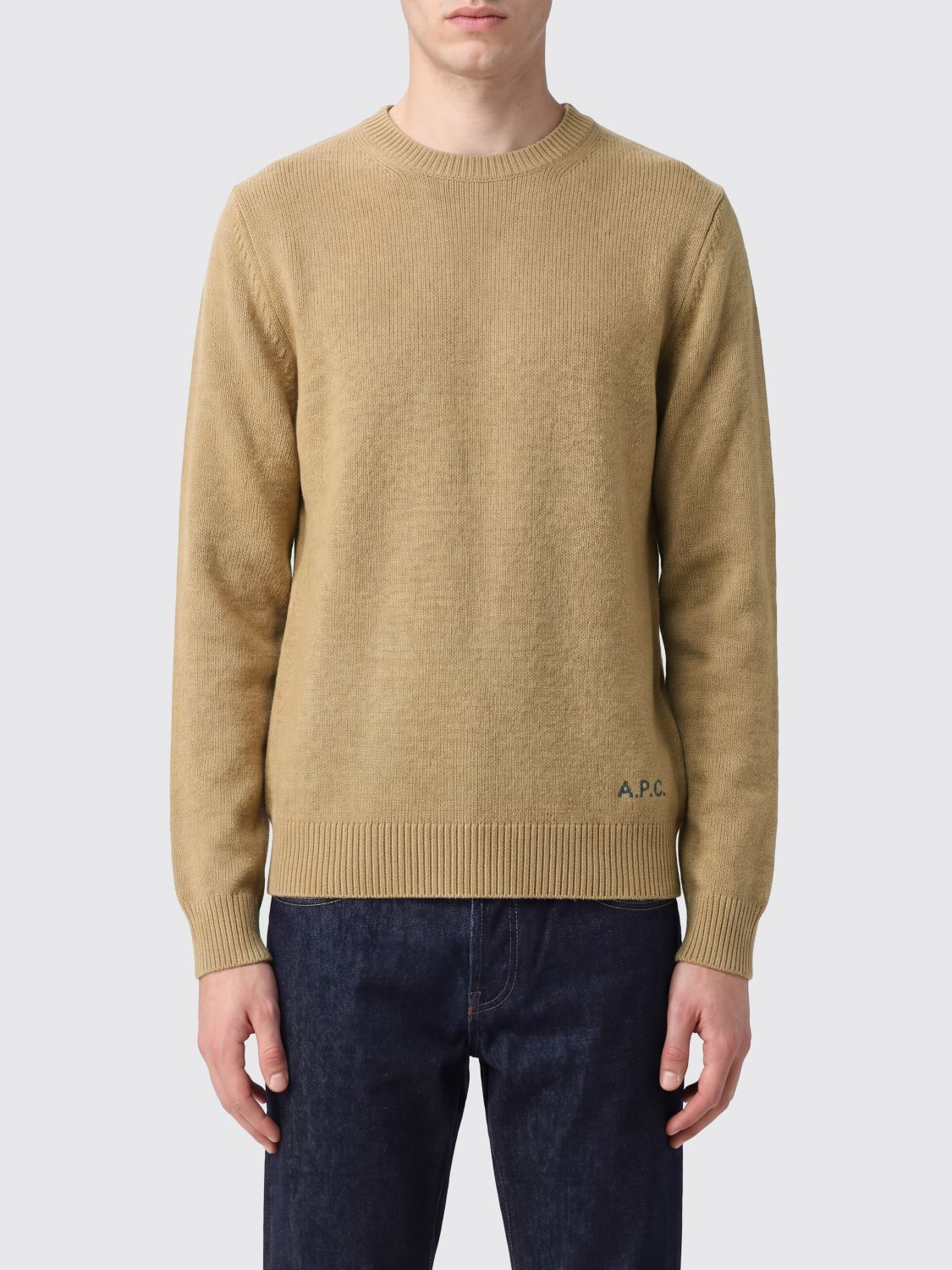 A. P.C. Maglia girocollo in pura lana con logo ricamato