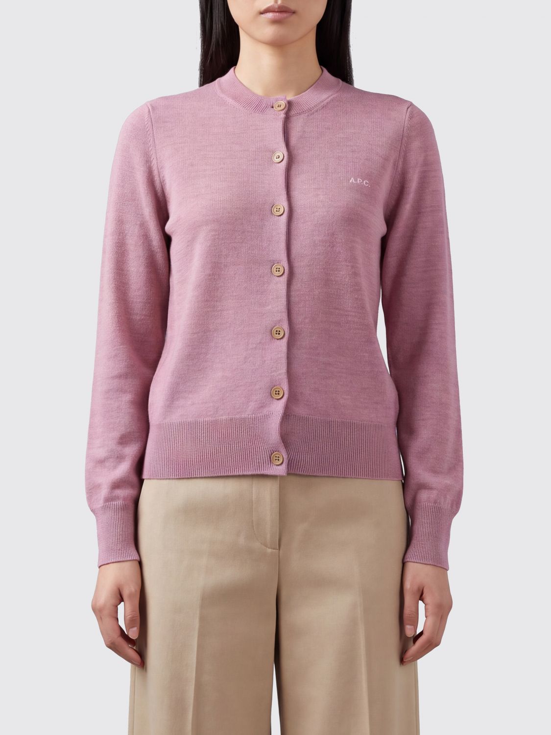 A. P.C. Cardigan girocollo in misto lana vergine e cotone con logo a contrasto