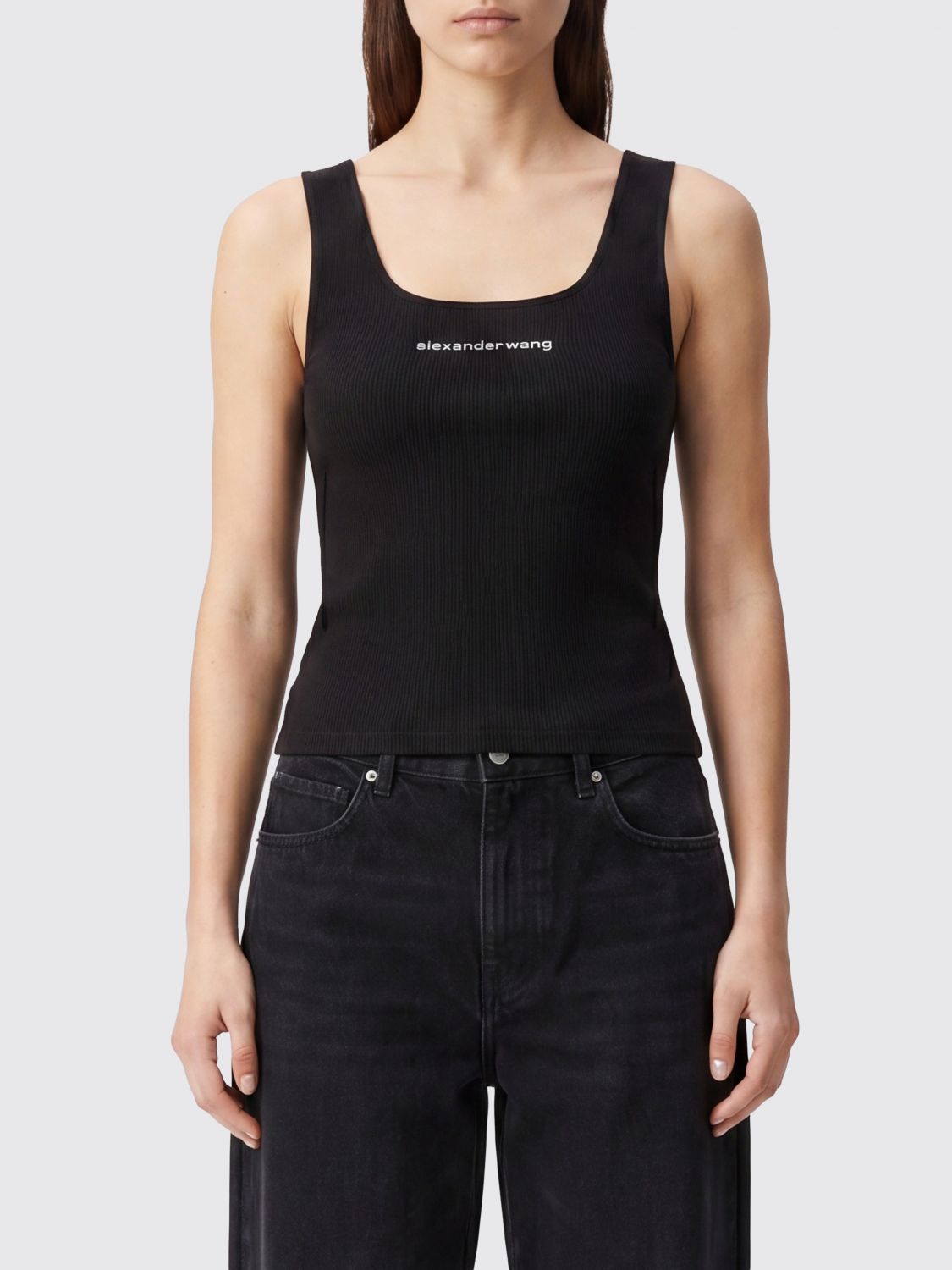 ALEXANDER WANG Top slim fit in tessuto tecnico stretch con scollo quadrato