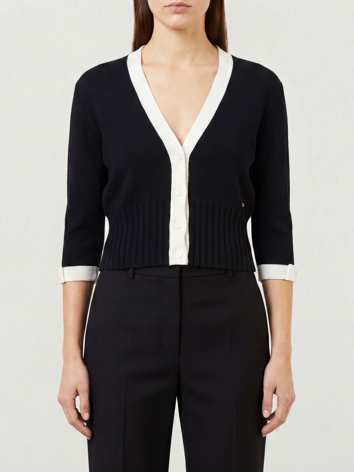 Valentino Cardigan slim fit in cotone con scollo a V e profili a contrasto