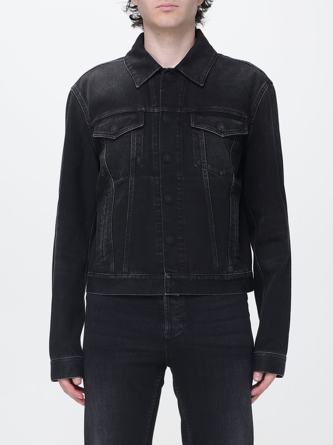 GUCCI Giacca di jeans in denim di cotone con colletto francese e tasche a toppa