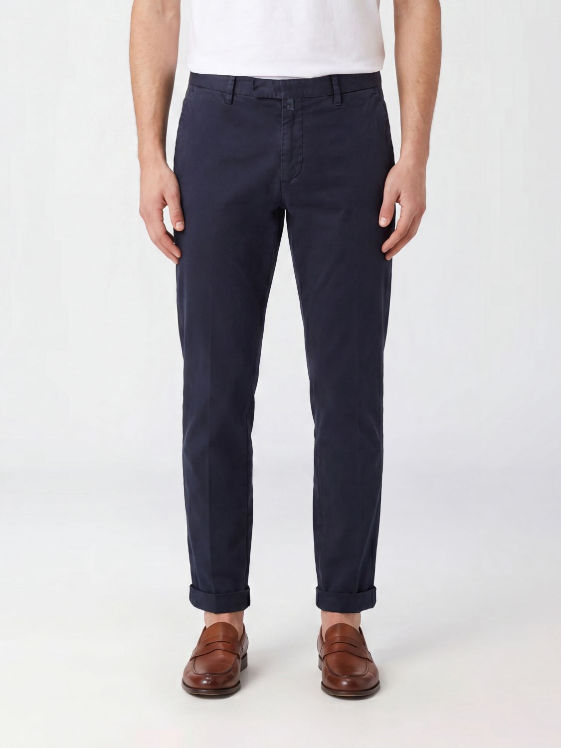 BRIGLIA 1949 Slim Fit Chino Trousers in a Cotton and Tencel Blend with Slant Pockets