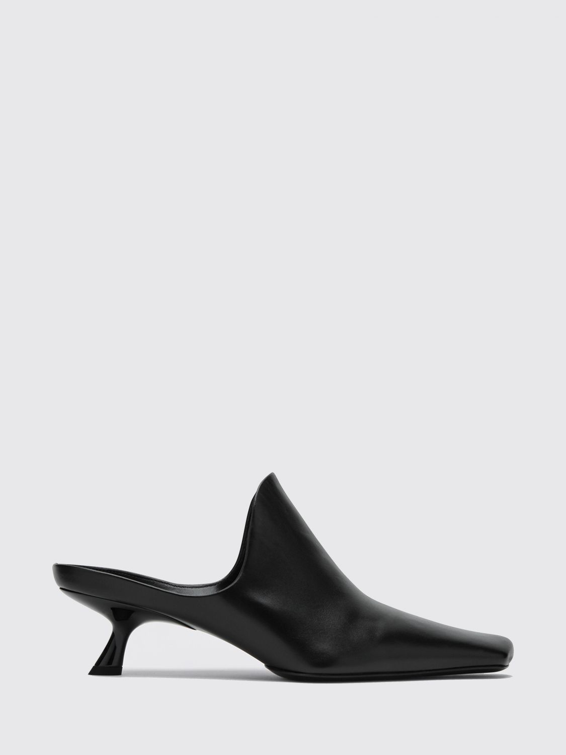 LOEWE Mules Emily in pelle di vitello con punta squadrata e tacco svasato