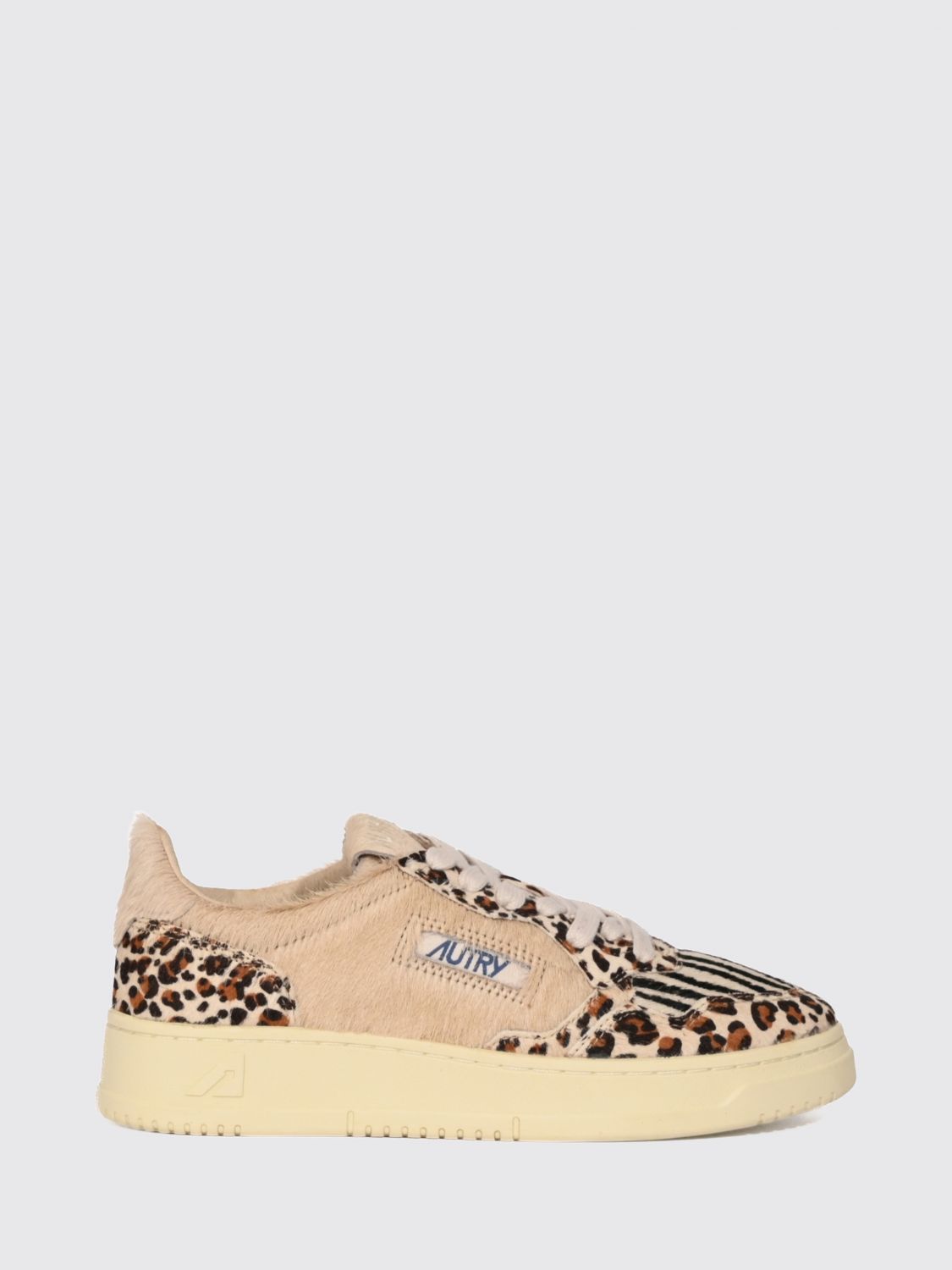 AUTRY Medalist Low Bicolor-Ledersneaker mit perforierter Spitze