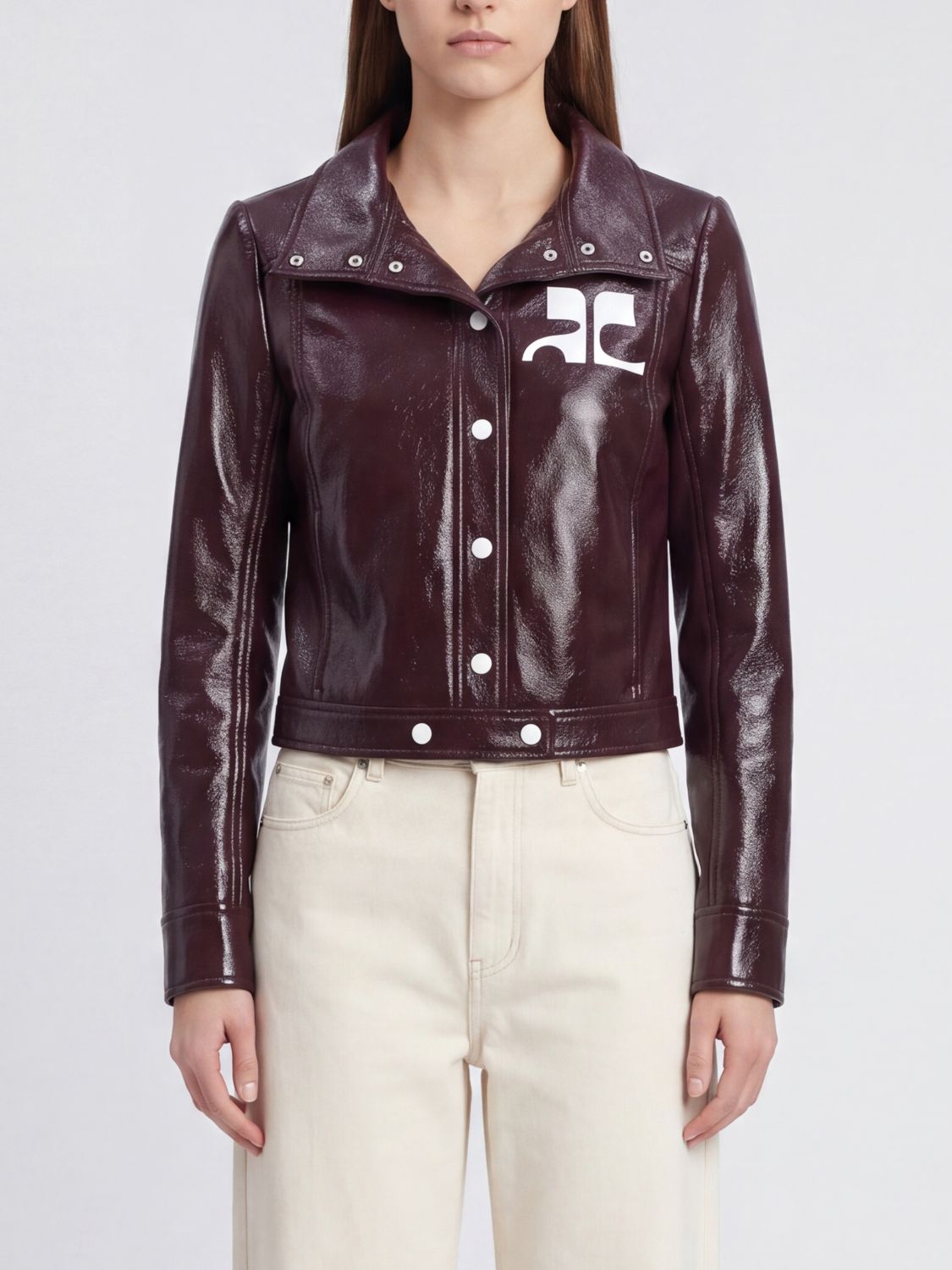 COURRÈGES Kurz geschnittene Slim-Fit-Jacke aus beschichteter Baumwolle mit Logo