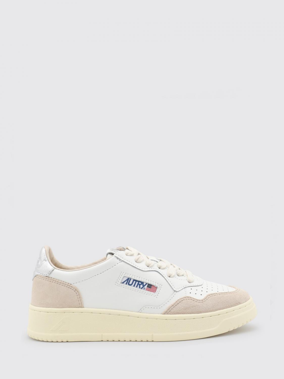 Autry Medalist Low Trainers in Smooth Calfskin with Contrast Details