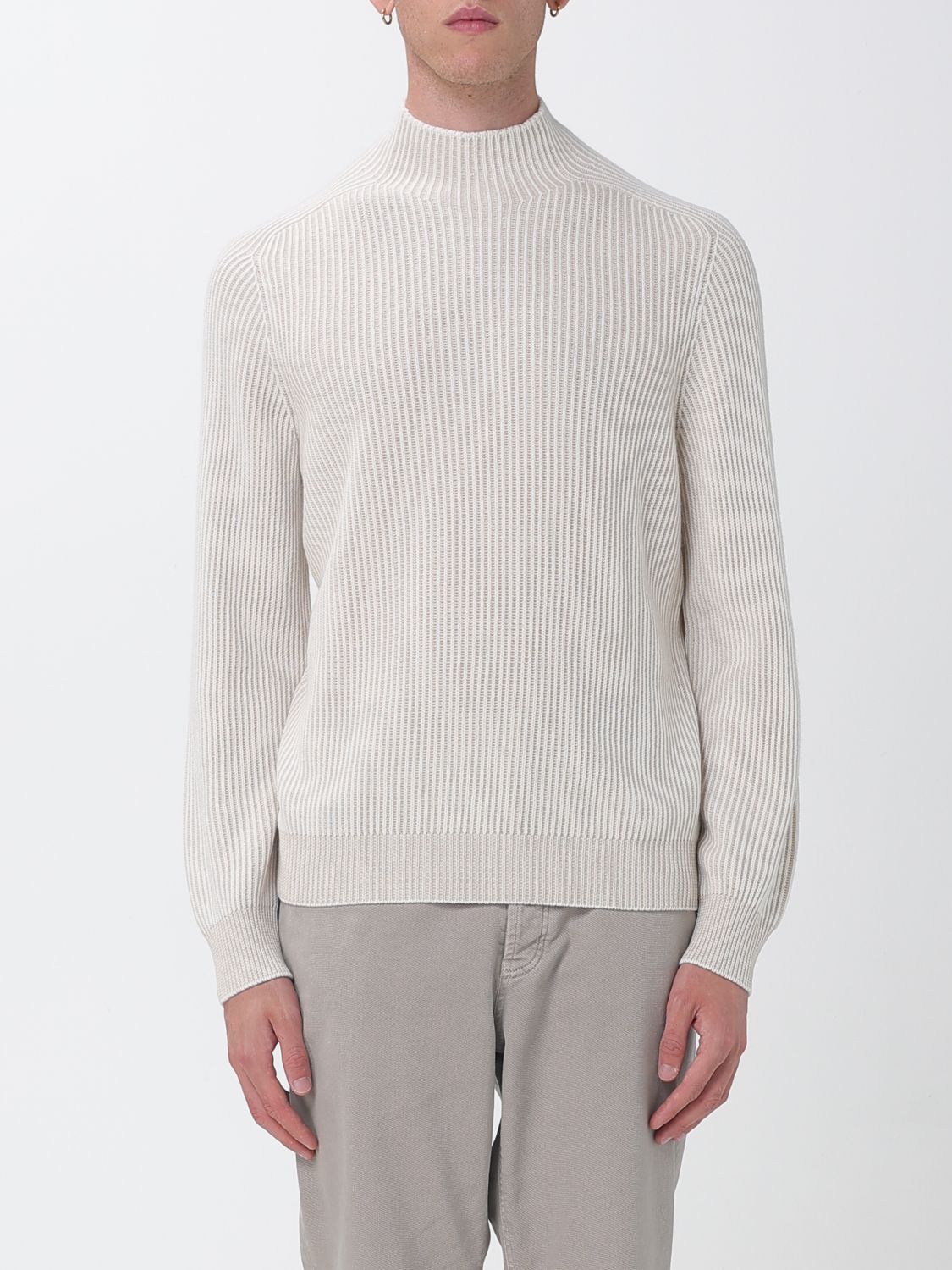 BRUNELLO CUCINELLI Maglia a collo alto in puro cashmere color sabbia