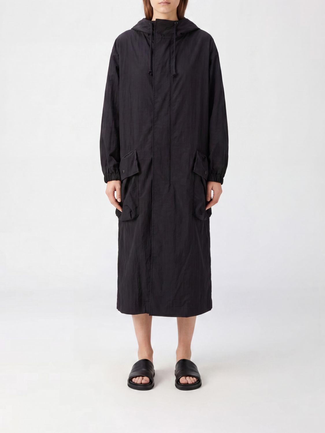 Y'S Parka lungo in nylon con cappuccio regolabile, collo alto e tasche a toppa