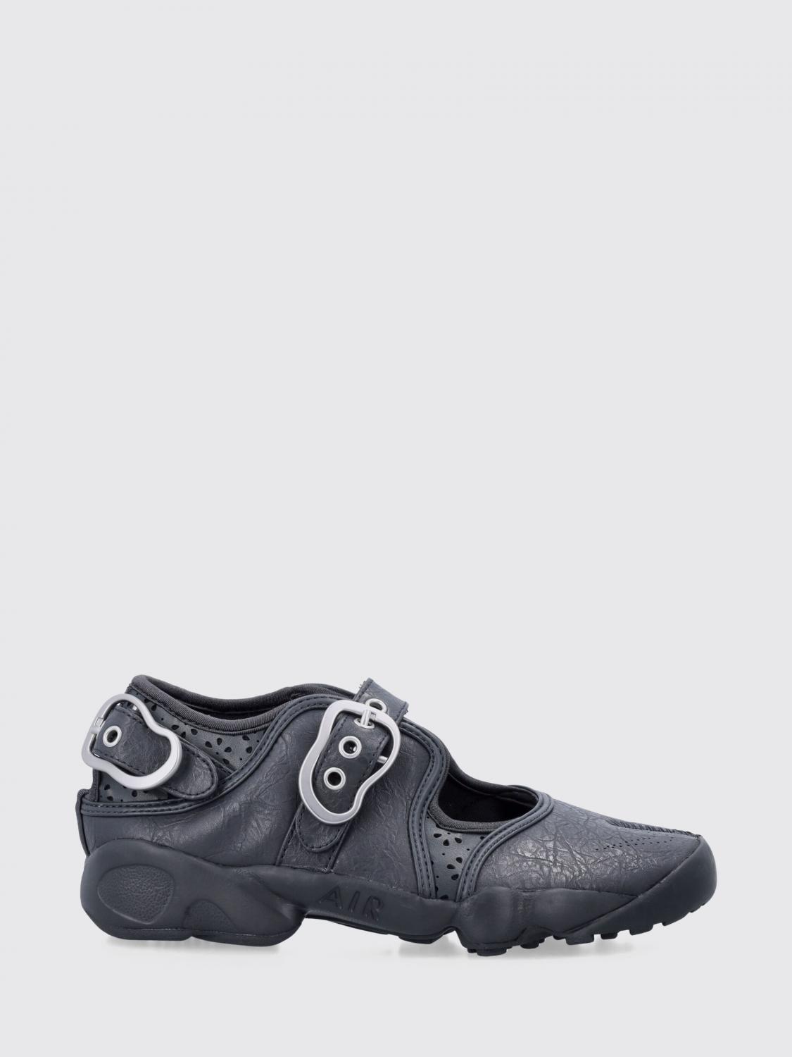 NIKE Sneakers Air Rift in pelle vegana con doppio cinturino e fibbie