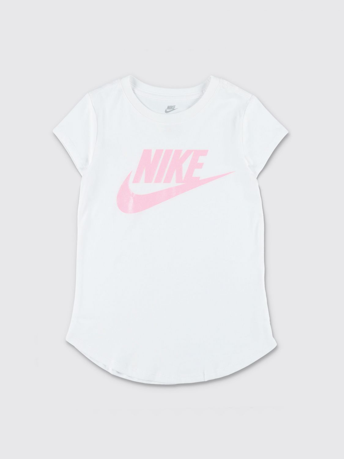 NIKE Jungen-T-Shirt aus 100% Baumwolle mit Swoosh-Logo und abgerundetem Saum