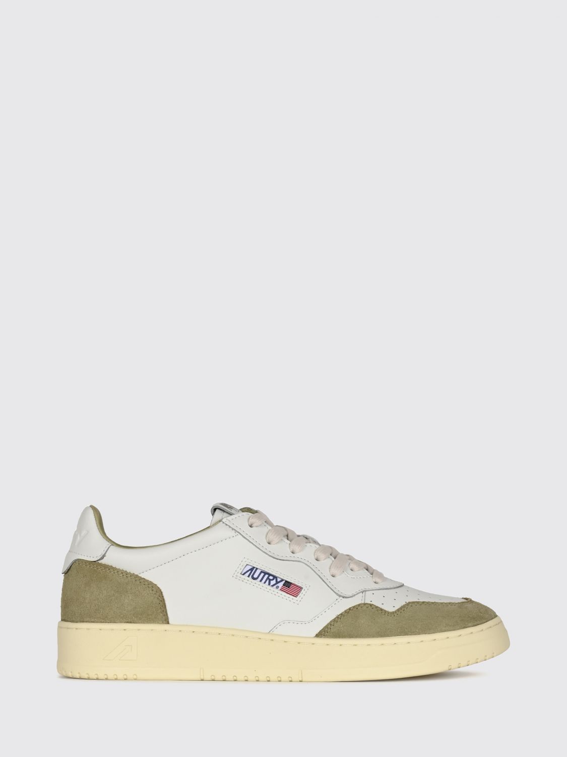 AUTRY Medalist Low Two-Tone Calfskin and Suede Trainers AUTRY Medalist Low Two-Tone Calfskin and Suede Trainers