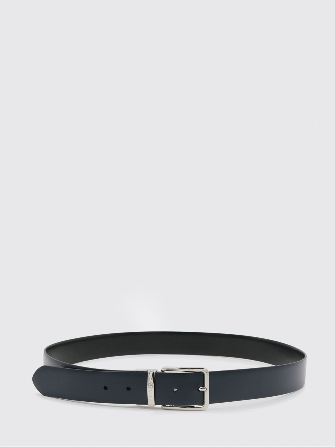 CANALI Classic Belt in Smooth Leather with an Engraved Pin Buckle