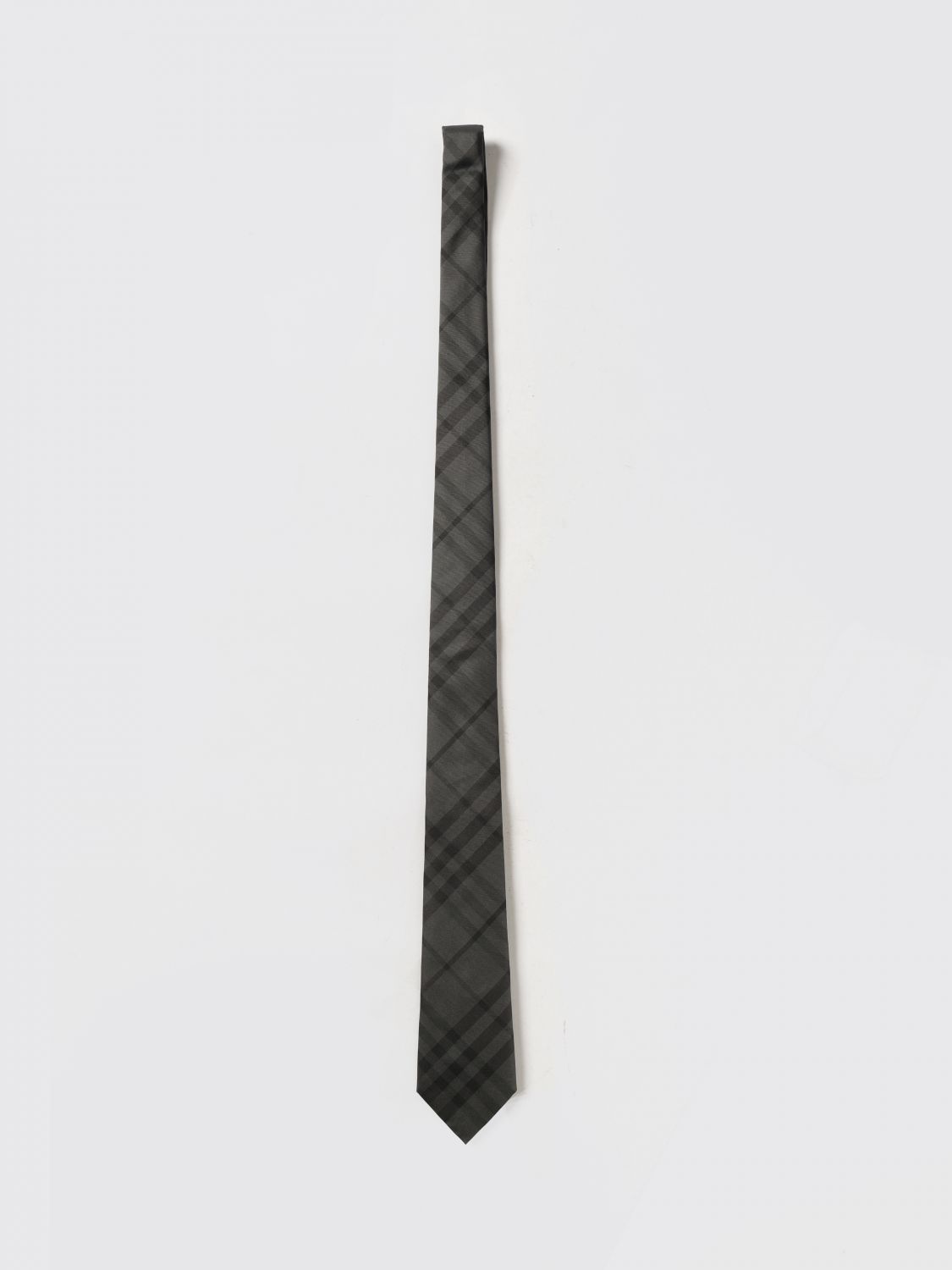 BURBERRY Check Silk Tie with a 7 cm Width