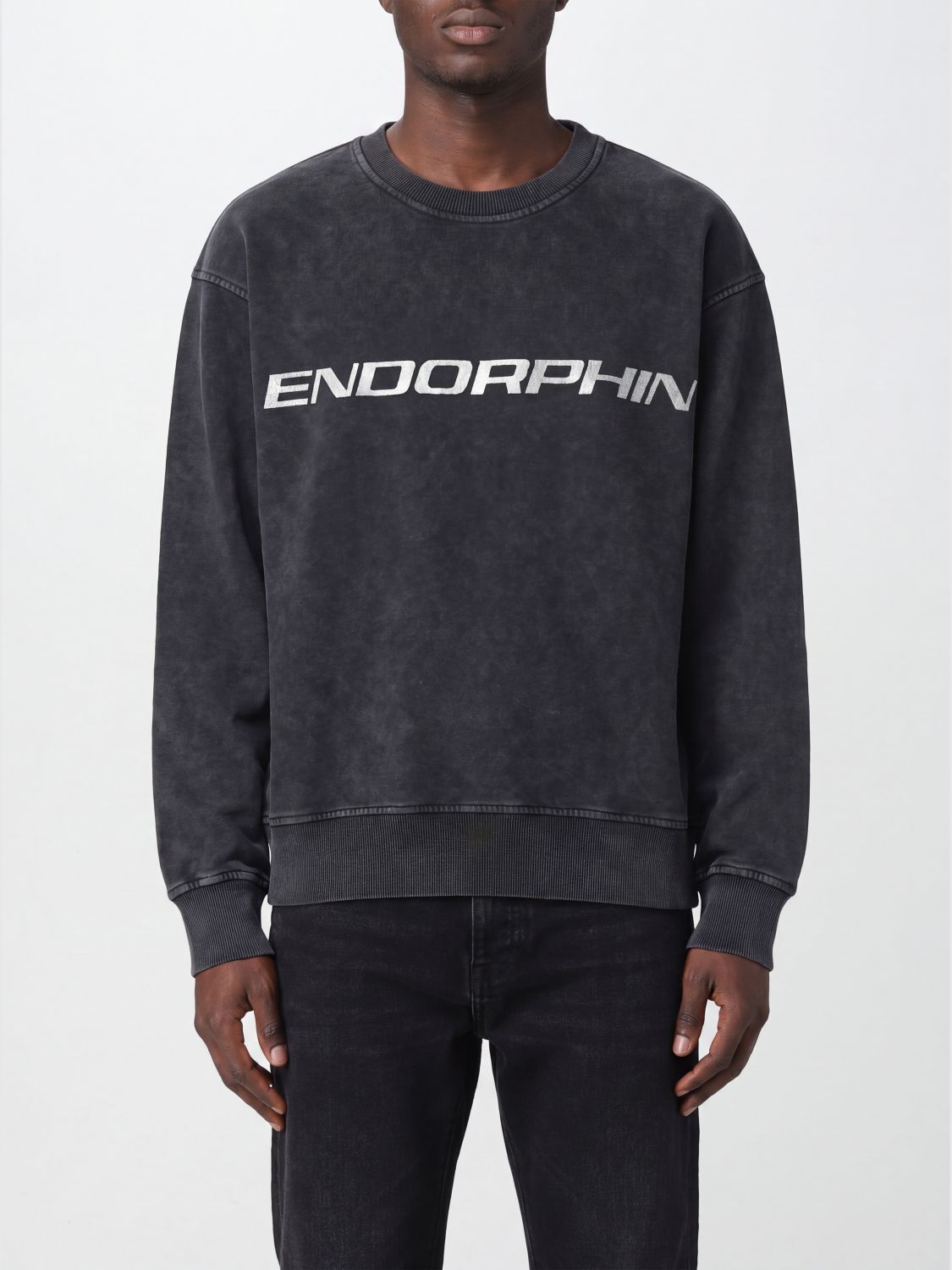 MSGM Men's Relaxed Fit Crewneck Sweatshirt in Cotton with Slogan Print　MSGM メンズ リラックスフィット クルーネック スウェットシャツ コットン スローガンプリント MSGM