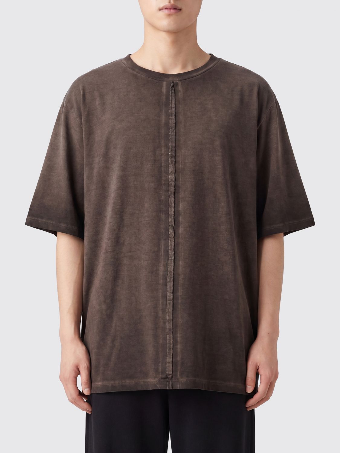 UMA WANG T-Shirt Uomo colore Marrone