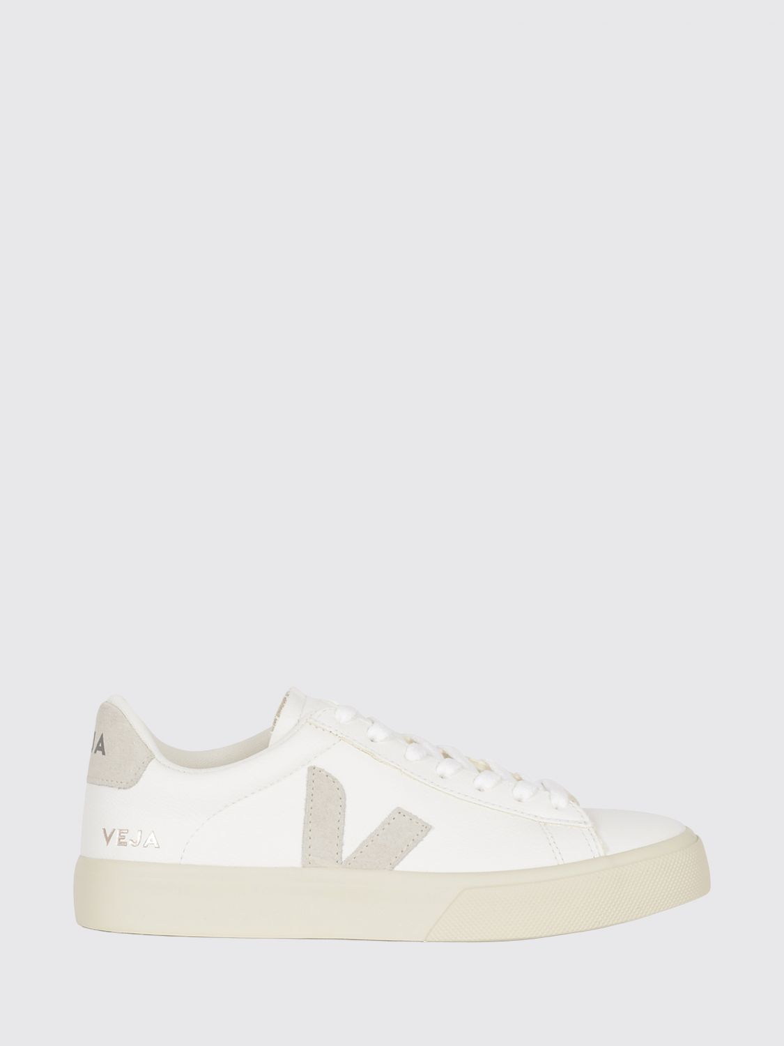 VEJA Campo Low-Top-Sneaker aus O. T.-Leder mit kontrastierendem Logo