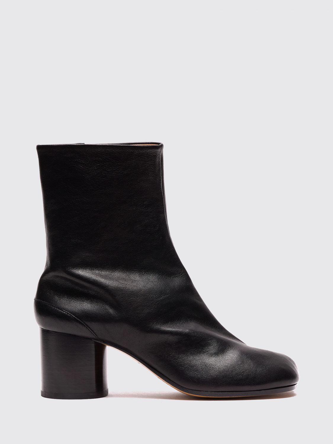 MAISON MARGIELA Tabi-Stiefeletten aus Lammleder mit zylindrischem Absatz