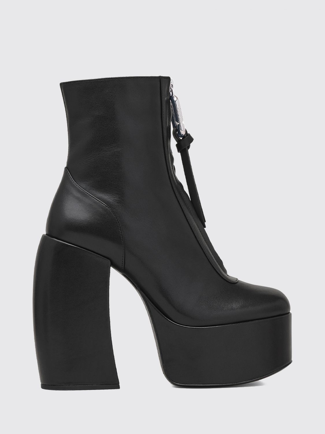 MARC JACOBS Flat Ankle Boot Woman color Black