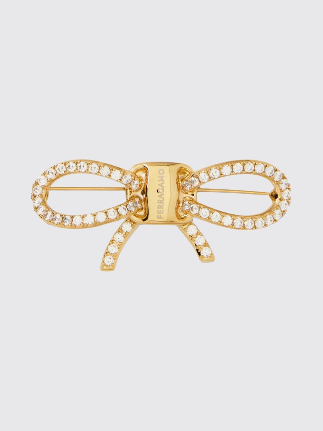 FERRAGAMO Vara Brosche aus Messing und Kristallen mit Logo-Schriftzug