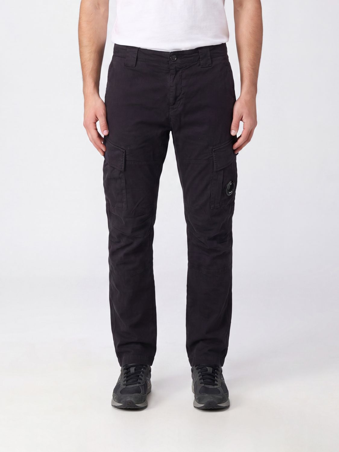 C. P. COMPANY Slim-Fit Cargohose von aus Stretch-Baumwolle mit Logo-Applikation