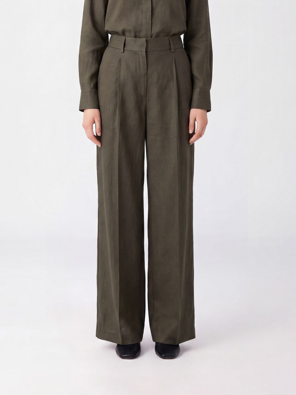 HERNO Pants Woman color Military