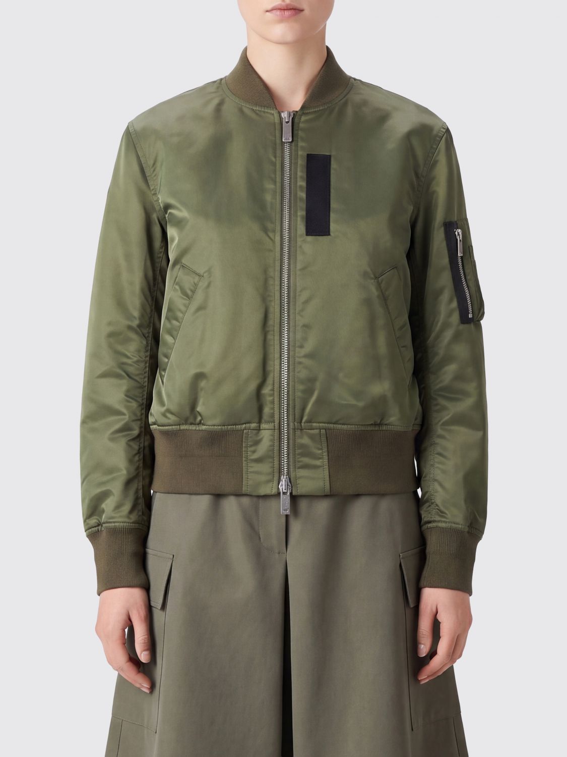 Sacai Nylon Bomber Jacket with Classic Collar and Elasticated Hem · 2