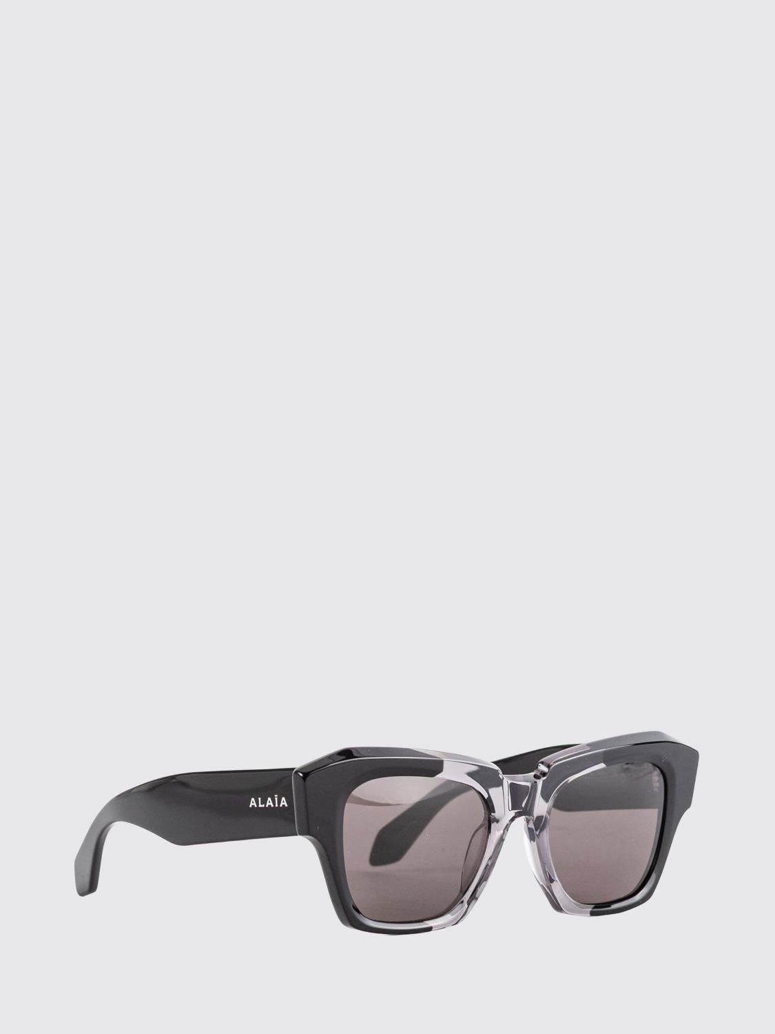 ALAÏA Sunglasses Woman color Black
