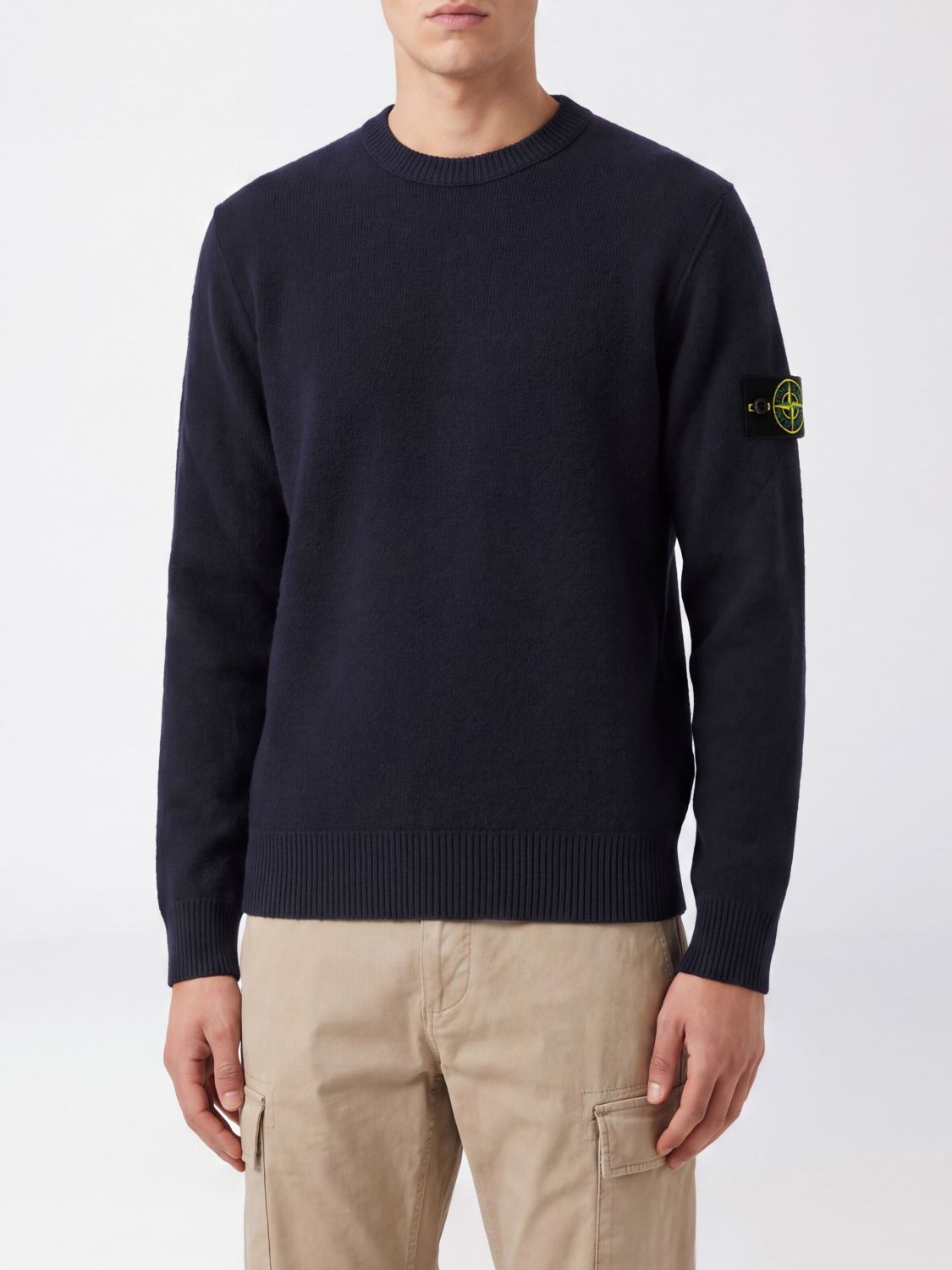 STONE ISLAND Maglia girocollo in lana vergine con patch logo Compass