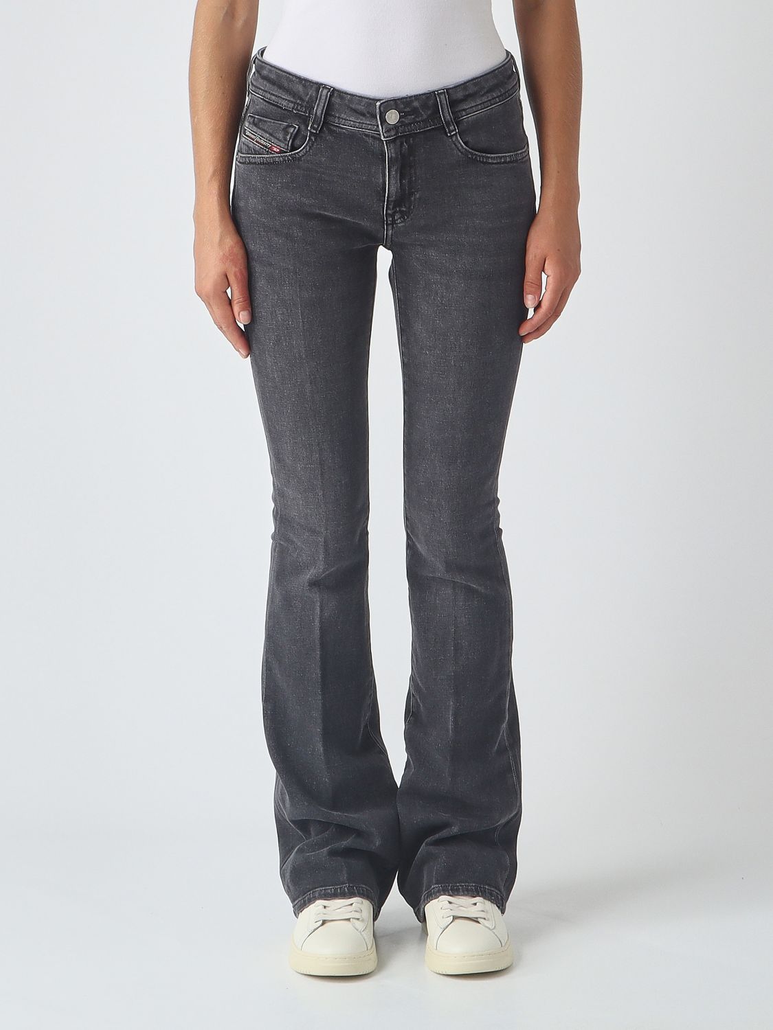 DIESEL Hoch taillierte Flared-Jeans 1969 D-Ebbey aus Baumwolldenim