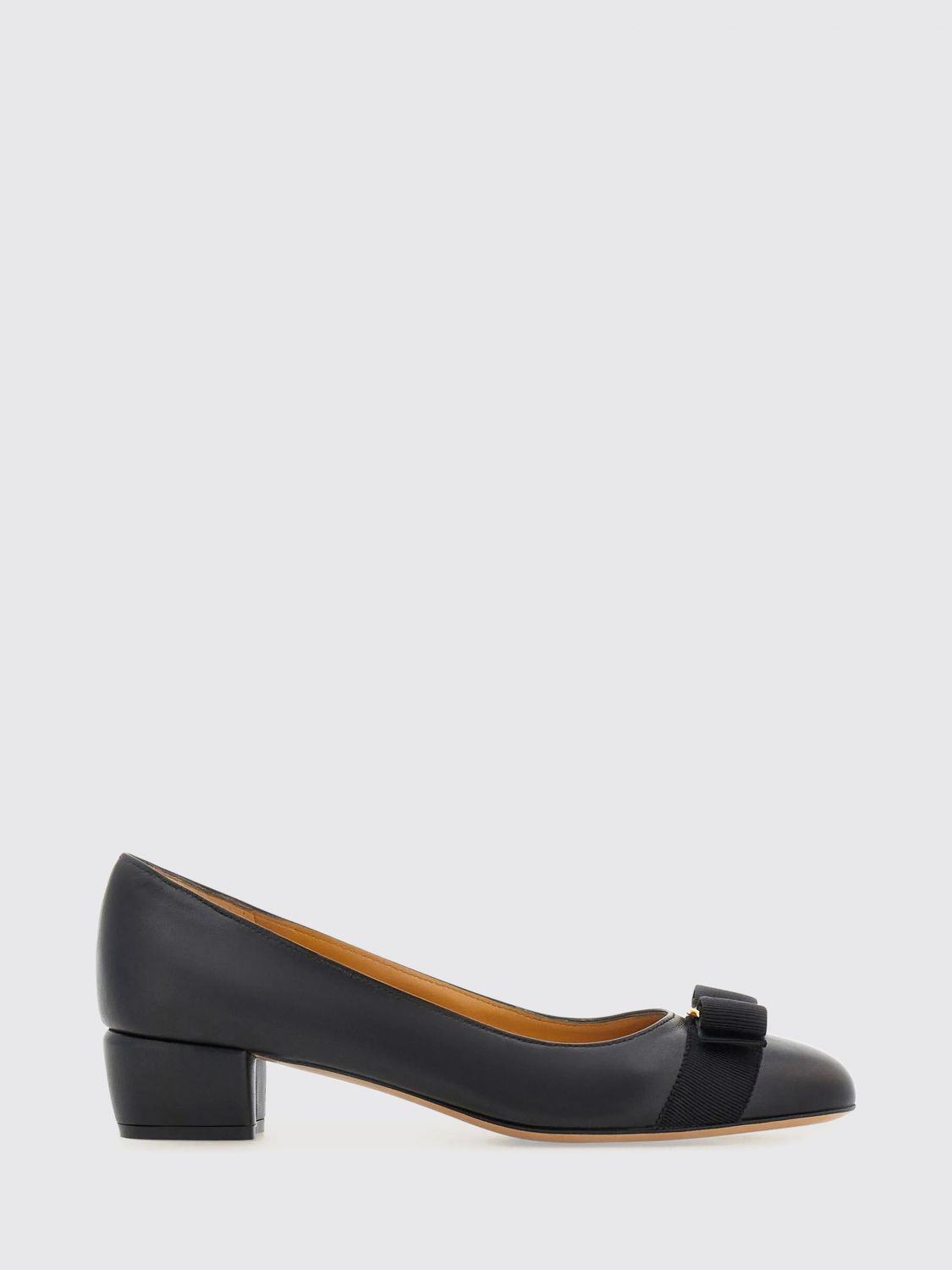 FERRAGAMO Pump Woman color Black