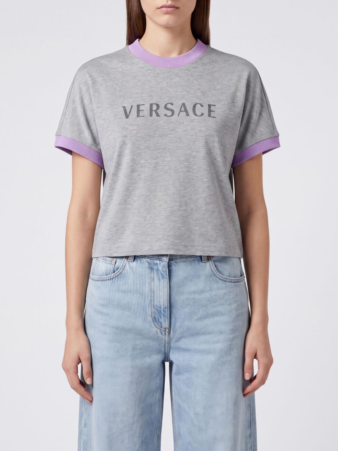 VERSACE Graues Baumwoll-T-Shirt mit Logo-Print und Kontrastbesätzen