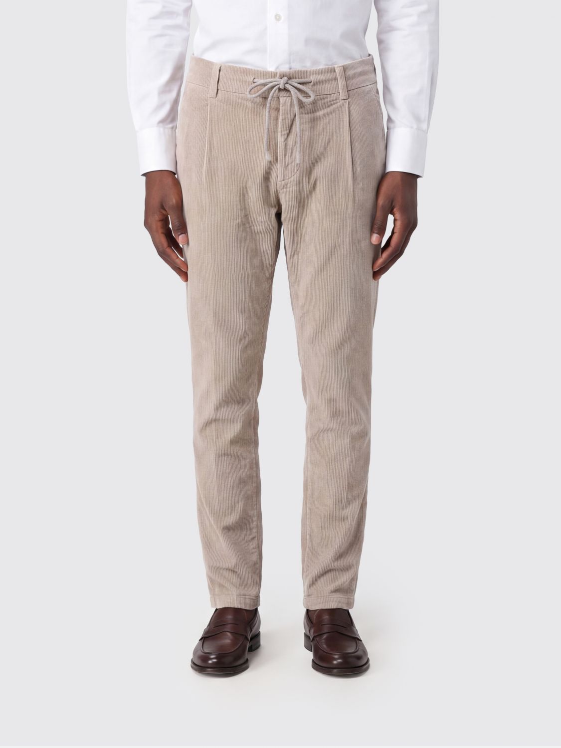 ELEVENTY Slim-Fit-Cordhose mit Kordelzug am Bund und Bundfalten