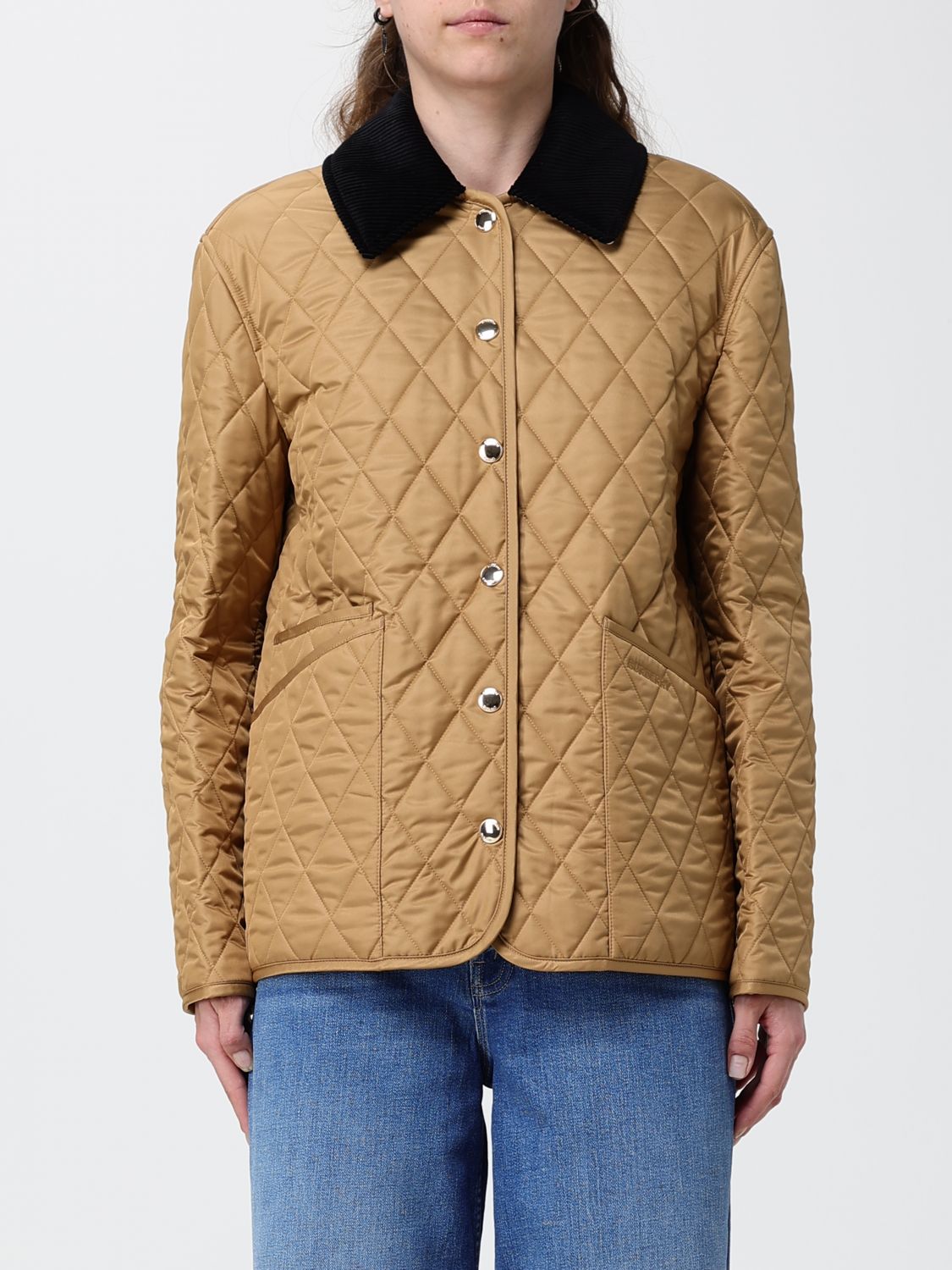 BURBERRY Kurze, gesteppte Jacke aus wasserdichtem Nylon mit Samtkragen