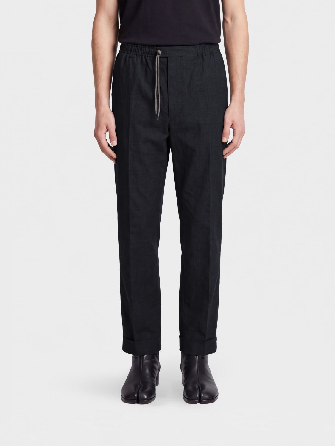 MAISON MARGIELA Pants Men color Blue