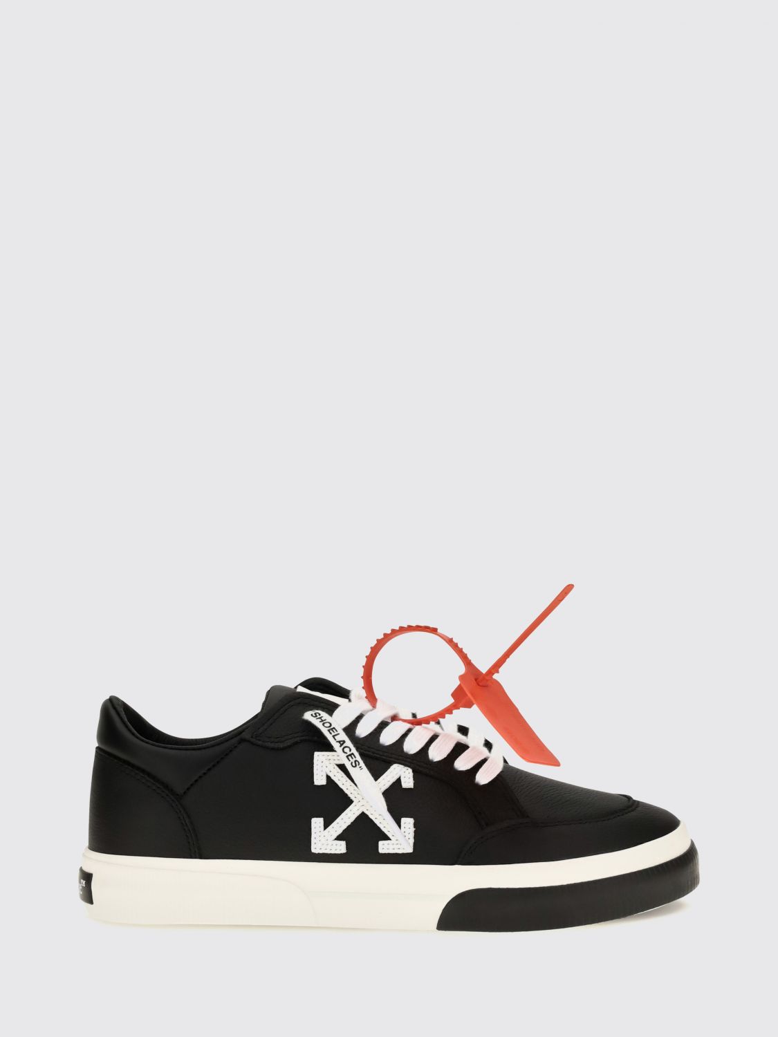 OFF-WHITE Sneakers Men color Black