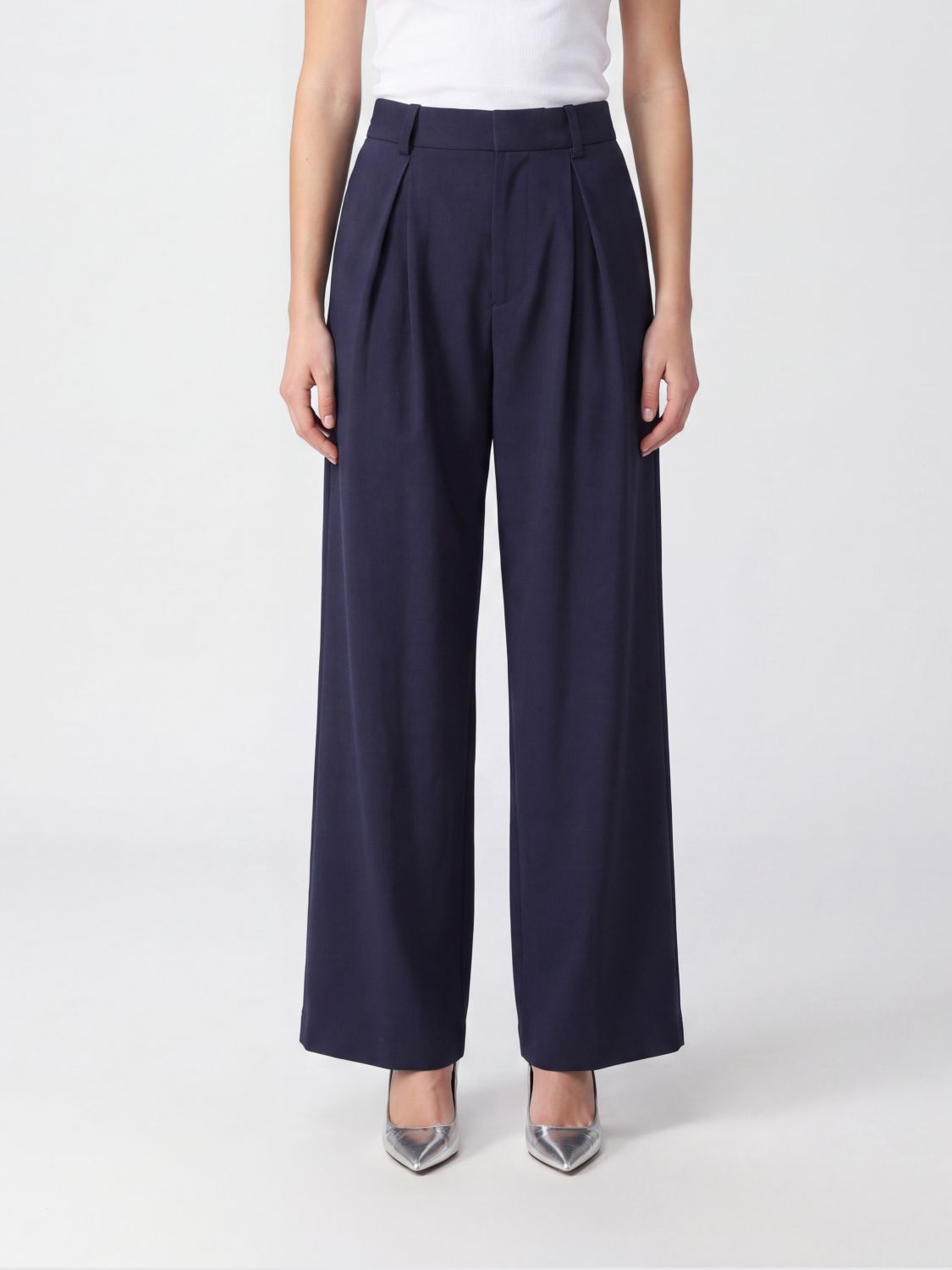 MM6 MAISON MARGIELA Pants Woman color Grey