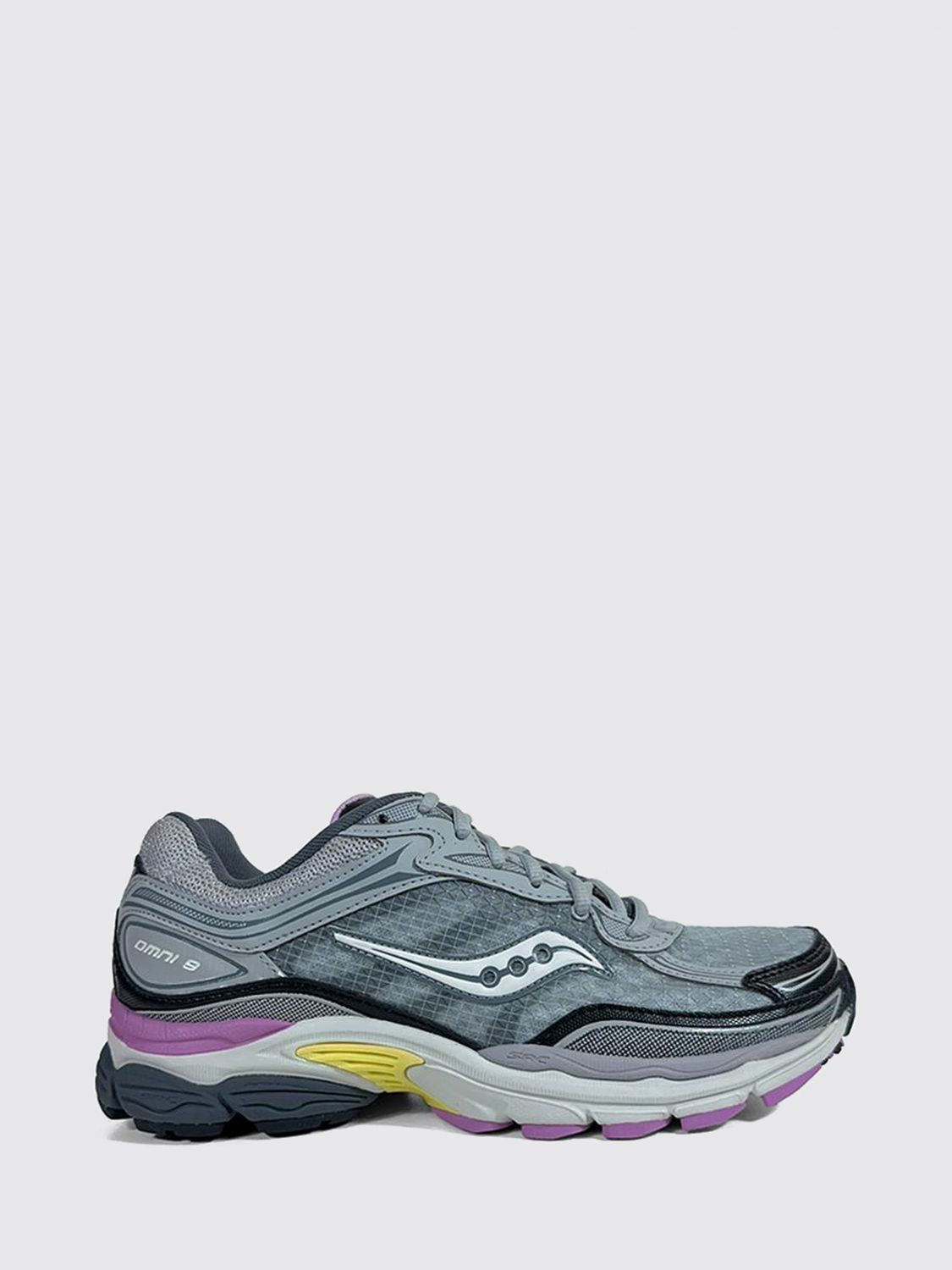 SAUCONY Sneakers Men color Black