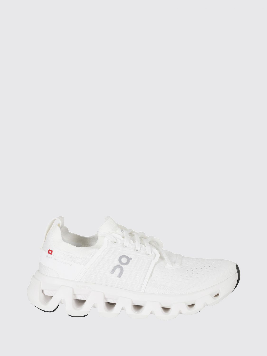 ON RUNNING Cloudswift 4 Lightweight Sneakers with Cushioned Sole