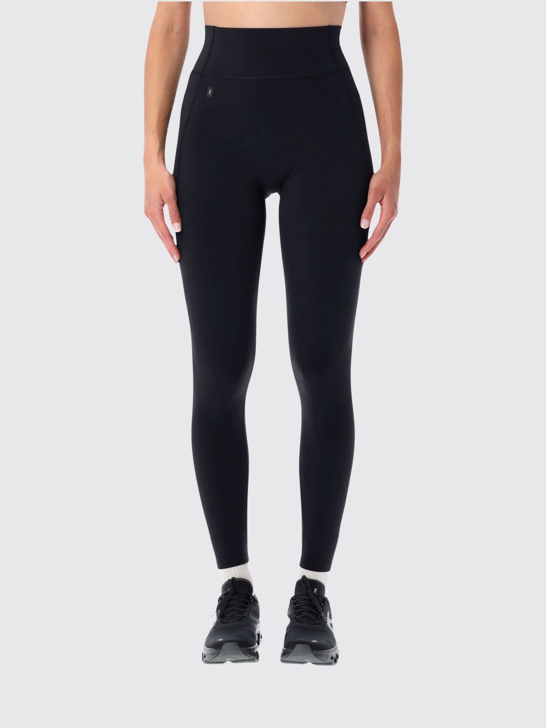 ON RUNNING Pantaloni Donna colore Nero
